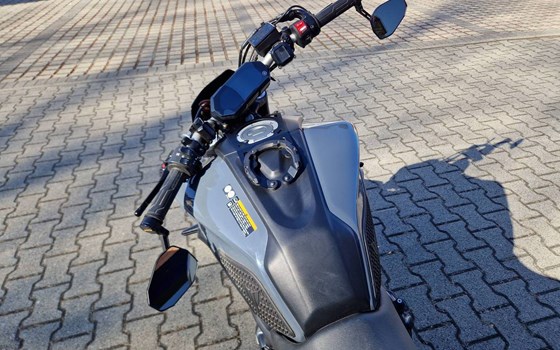 Gebrauchtmotorrad Yamaha MT-07 - Bild 10