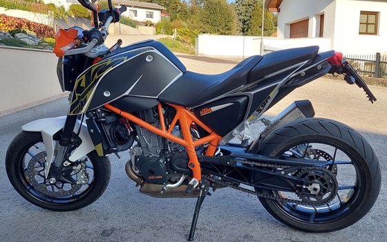 Gebrauchtmotorrad KTM 690 Duke - Bild 2