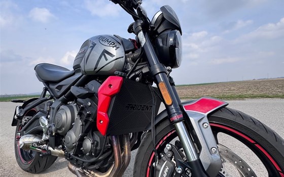 Gebrauchtmotorrad Triumph Trident 660 - Bild 9