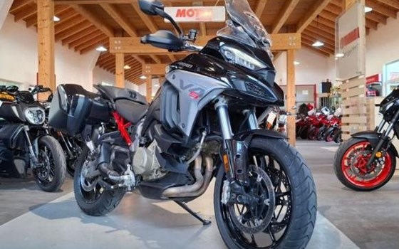 Gebrauchtmotorrad Ducati Multistrada V4 S - Bild 1