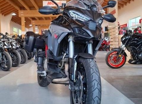 Gebrauchtmotorrad Ducati Multistrada V4 S - Bild 3