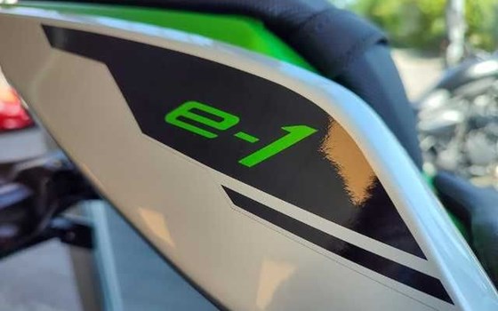 Neufahrzeug Kawasaki Ninja e-1 - Bild 3