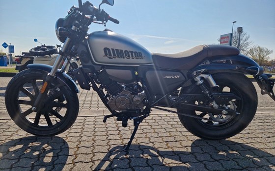 Neufahrzeug QJ Motor SRV 125 - Bild 4