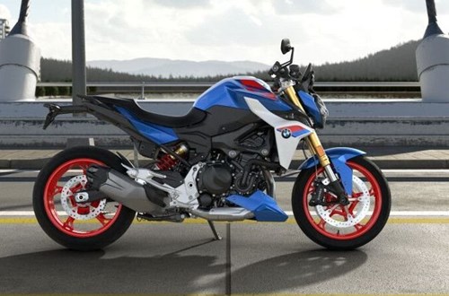 BMW F 900 R