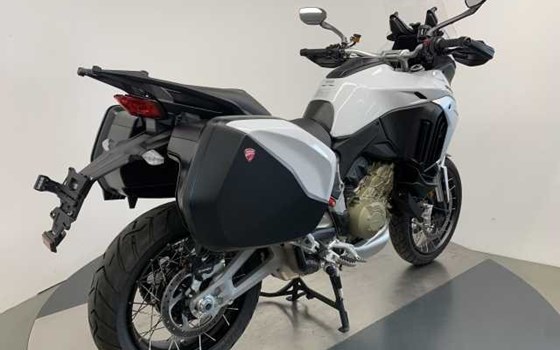 Gebrauchtmotorrad Ducati Multistrada V4 S - Bild 3