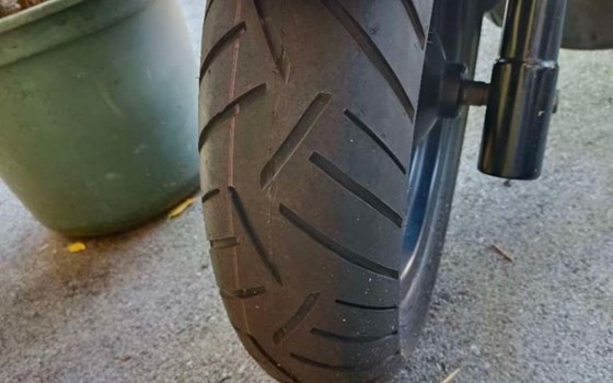 Gebrauchtmotorrad Kymco Downtown 300i - Bild 2