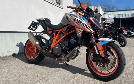Gebrauchtmotorrad KTM 1290 Super Duke R - Bild 2