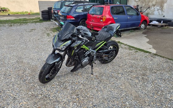 Gebrauchtmotorrad Kawasaki Z900 - Bild 1