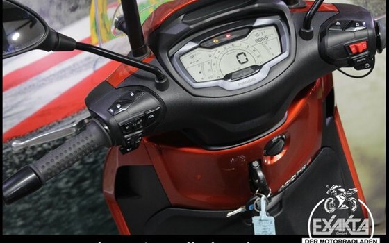 Gebrauchtmotorrad Piaggio Beverly 400 S - Bild 11