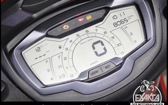 Gebrauchtmotorrad Piaggio Beverly 400 S - Bild 12