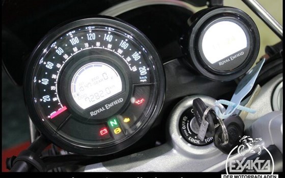 Gebrauchtmotorrad Royal Enfield Super Meteor 650 - Bild 11