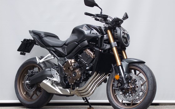 Neufahrzeug Honda CB650R E-Clutch - Bild 15