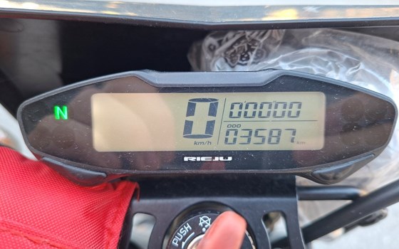 Gebrauchtmotorrad Rieju MRT 50 - Bild 3