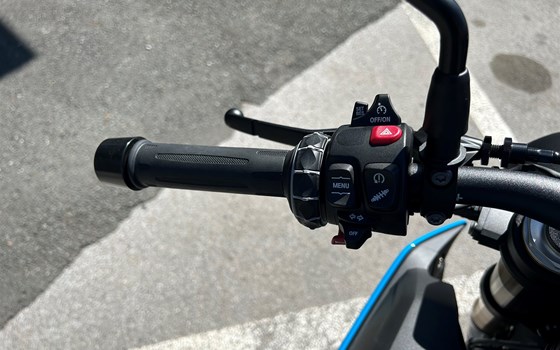 Gebrauchtmotorrad BMW S 1000 R - Bild 9