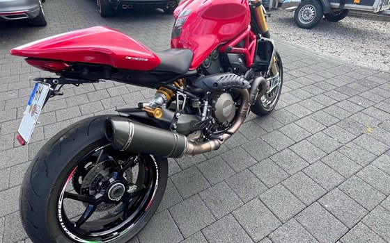 Gebrauchtmotorrad Ducati Monster 1200 S - Bild 6