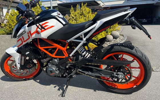 Gebrauchtmotorrad KTM 390 Duke - Bild 1
