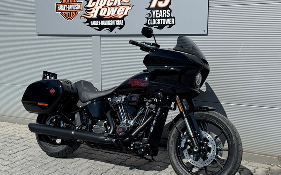 Gebrauchtmotorrad Harley-Davidson Softail Low Rider ST - Bild 2