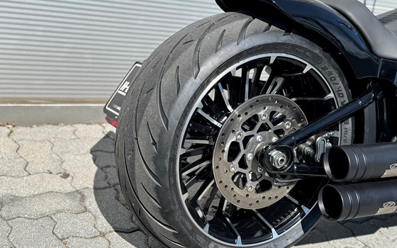 Neufahrzeug Harley-Davidson Softail Breakout 117 - Bild 5