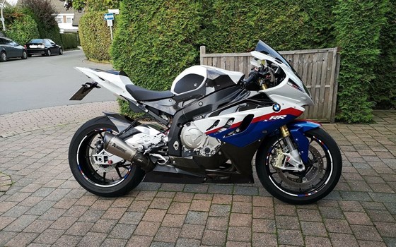 Gebrauchtmotorrad BMW S 1000 RR - Bild 1