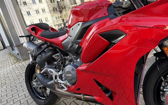 Gebrauchtmotorrad Ducati Panigale V2 - Bild 11