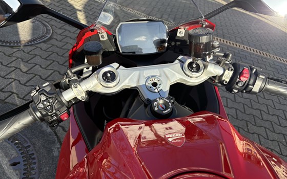 Gebrauchtmotorrad Ducati Panigale V2 - Bild 3