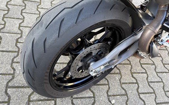 Gebrauchtmotorrad Ducati Panigale V2 - Bild 9