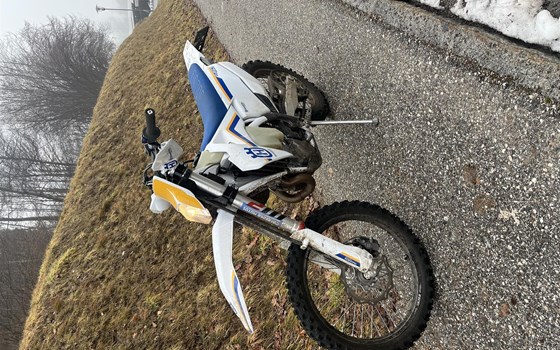 Gebrauchtmotorrad Husqvarna FE 450 Heritage - Bild 2