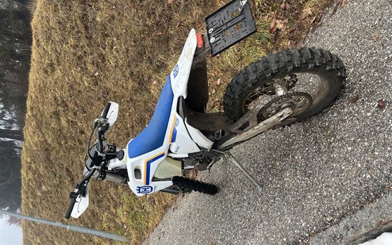 Gebrauchtmotorrad Husqvarna FE 450 Heritage - Bild 3