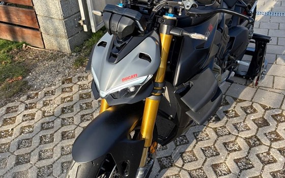 Gebrauchtmotorrad Ducati Streetfighter V4 S - Bild 19