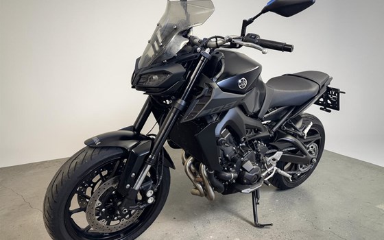 Gebrauchtmotorrad Yamaha MT-09 - Bild 1