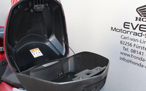 Gebrauchtmotorrad Honda SH350i - Bild 11