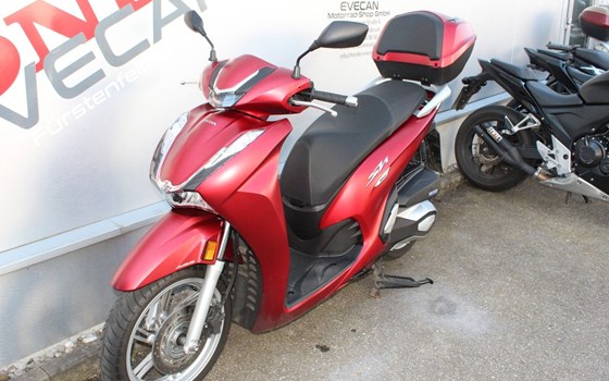 Gebrauchtmotorrad Honda SH350i - Bild 12