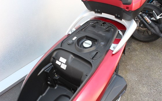 Gebrauchtmotorrad Honda SH350i - Bild 8