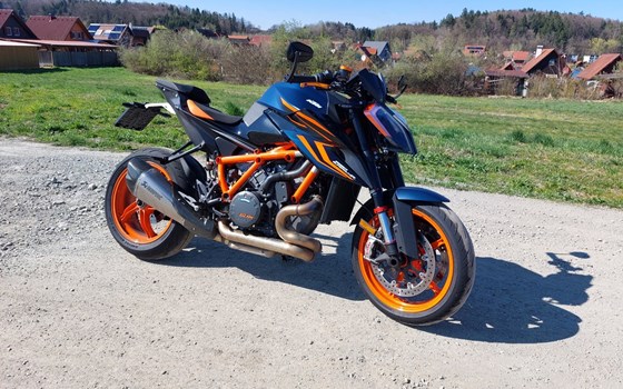 Gebrauchtmotorrad KTM 1290 Super Duke R - Bild 3
