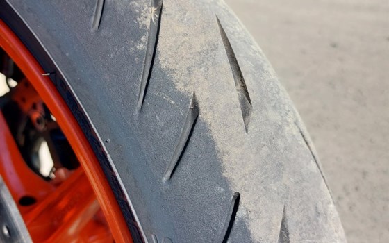 Gebrauchtmotorrad KTM 1290 Super Duke R - Bild 9