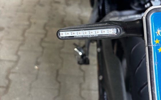 Gebrauchtmotorrad Kawasaki ER-6n - Bild 12