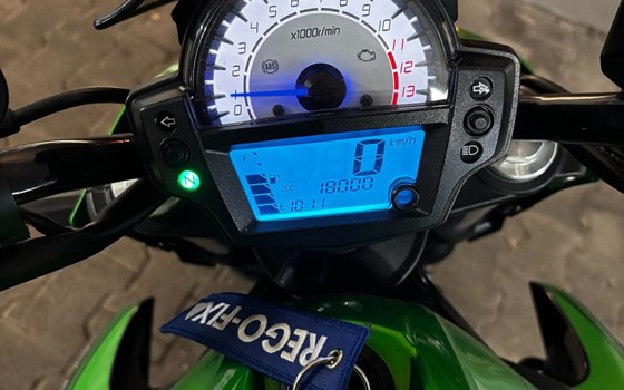 Gebrauchtmotorrad Kawasaki ER-6n - Bild 5