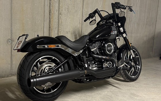 Gebrauchtmotorrad Harley-Davidson Softail Sport Glide FLSB - Bild 7