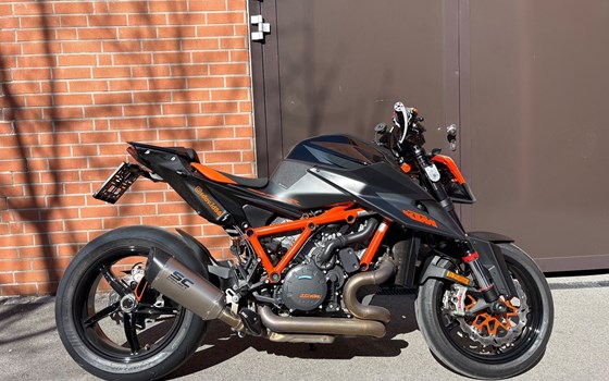 Gebrauchtmotorrad KTM 1290 Super Duke R - Bild 1