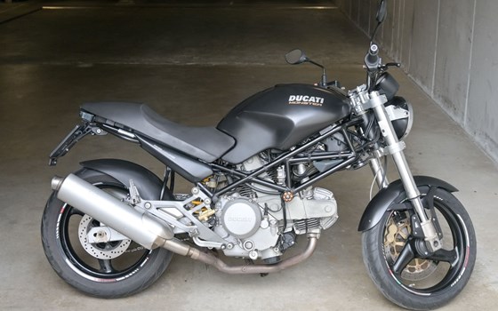 Gebrauchtmotorrad Ducati Monster 600 Dark - Bild 1