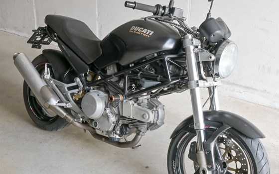 Gebrauchtmotorrad Ducati Monster 600 Dark - Bild 14