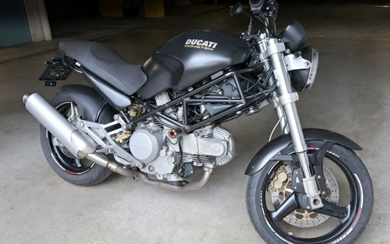 Gebrauchtmotorrad Ducati Monster 600 Dark - Bild 3