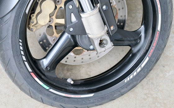 Gebrauchtmotorrad Ducati Monster 600 Dark - Bild 5