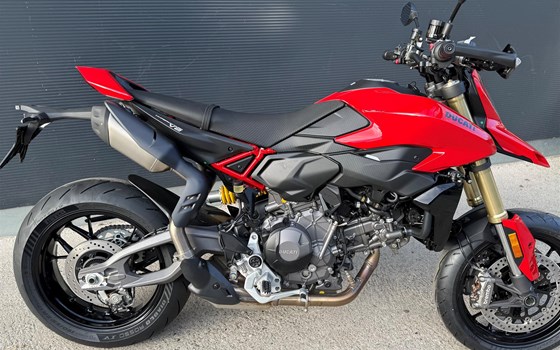Neufahrzeug Ducati Hypermotard V2 - Bild 6