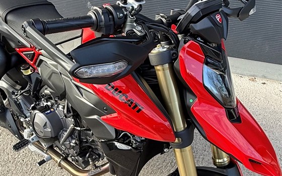 Neufahrzeug Ducati Hypermotard V2 - Bild 7