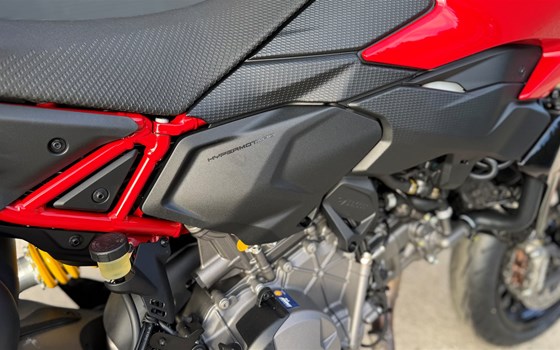 Neufahrzeug Ducati Hypermotard V2 - Bild 3