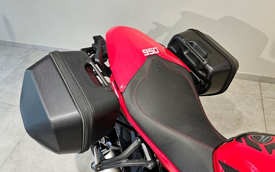 Gebrauchtmotorrad Ducati SuperSport 950 - Bild 2