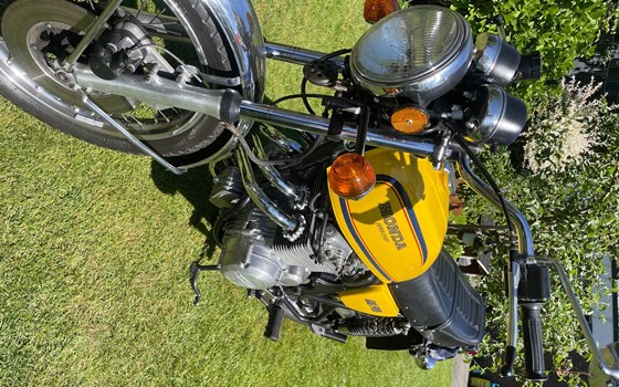 Gebrauchtmotorrad Honda CB 400 F - Bild 8