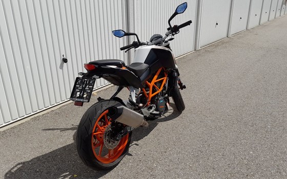Gebrauchtmotorrad KTM 390 Duke - Bild 2