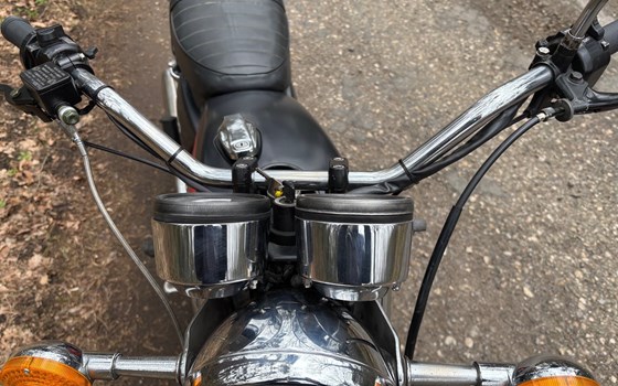 Gebrauchtmotorrad Yamaha SR 500 - Bild 8